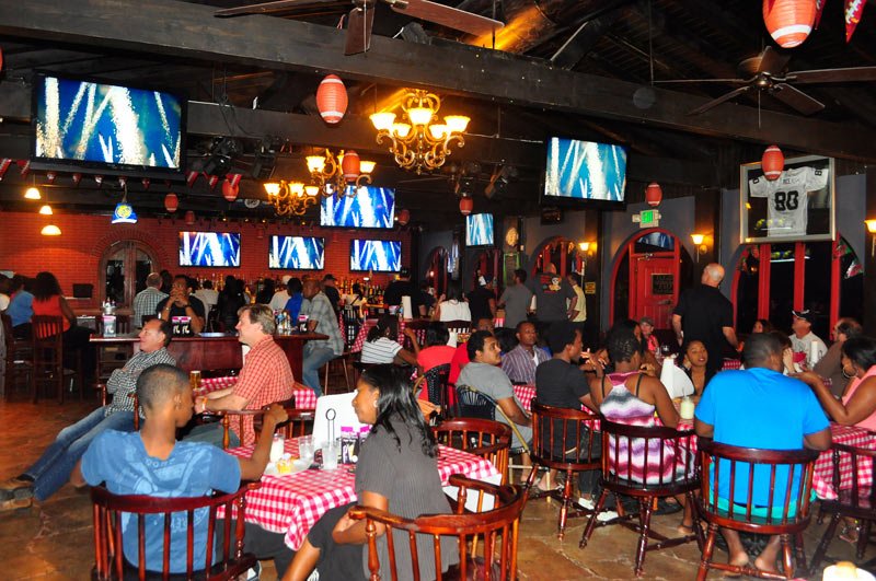 4 Restoran Populer di Mentego Bay Jamaika