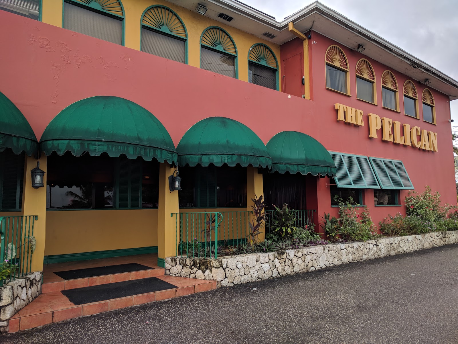 Pilihan Menarik Montego Bay Seafood Restaurant